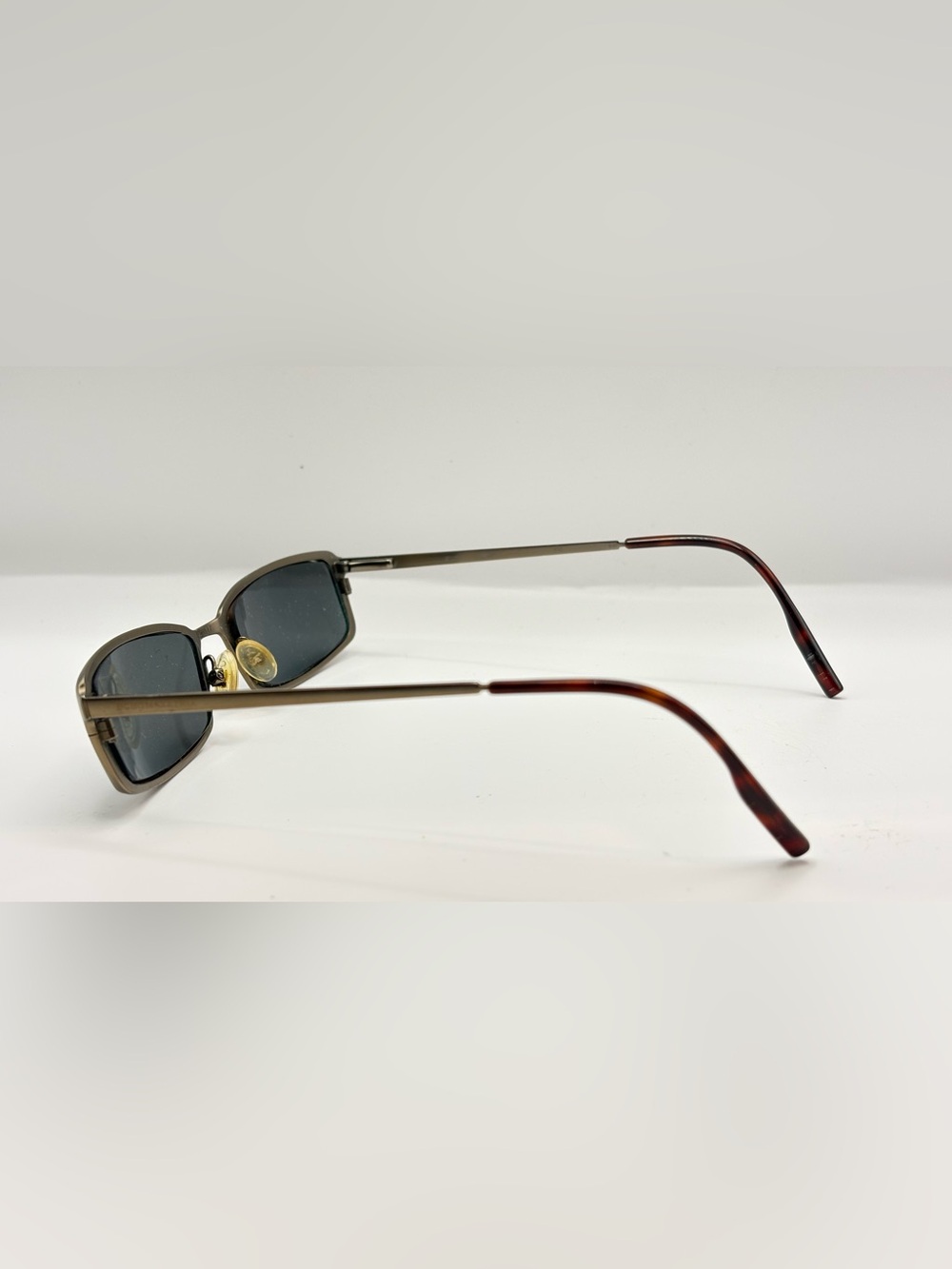 BCBGMaxAzria Gunmetal Oval Metal Sunglasses Frames Only - Picture 6 of 9